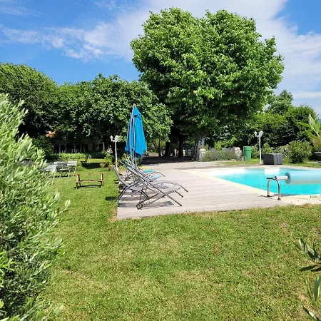 D'hotes Le Cedre Bleu 3* Paříž