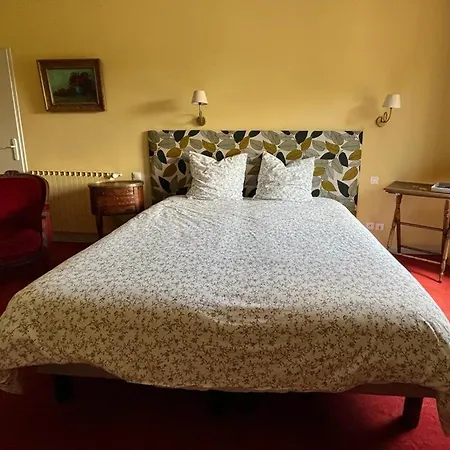 Penzion D'hotes Le Cedre Bleu 3*